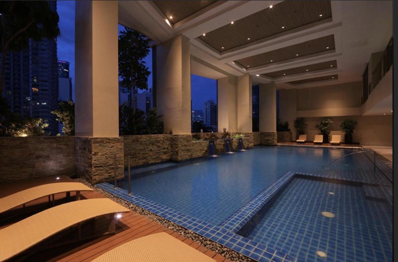 Cozy Place With City View At Greenbelt Makati Manila Bagian luar foto