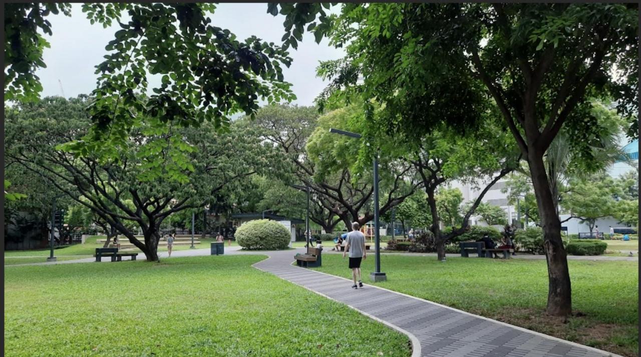 Cozy Place With City View At Greenbelt Makati Manila Bagian luar foto