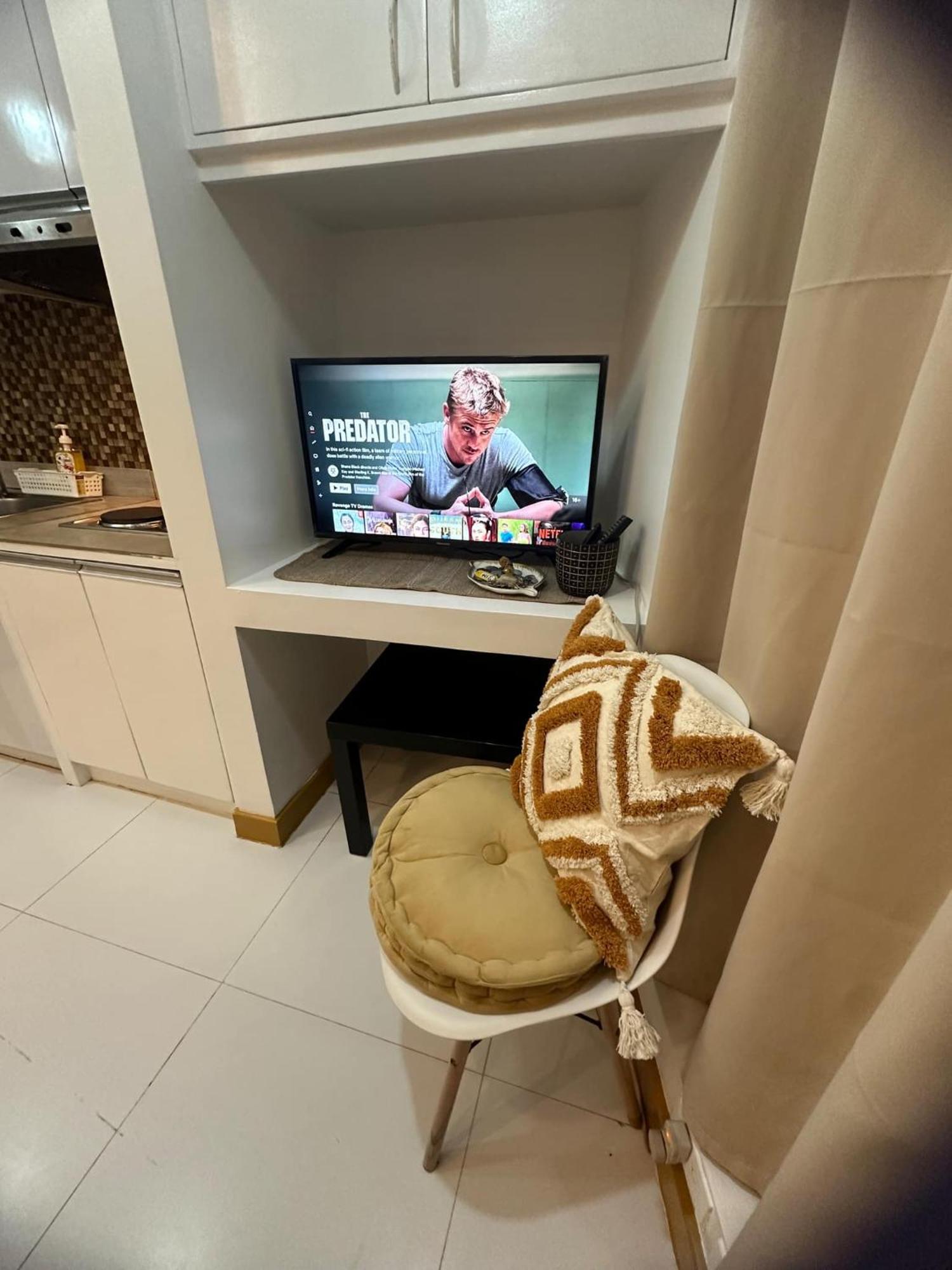Cozy Place With City View At Greenbelt Makati Manila Bagian luar foto